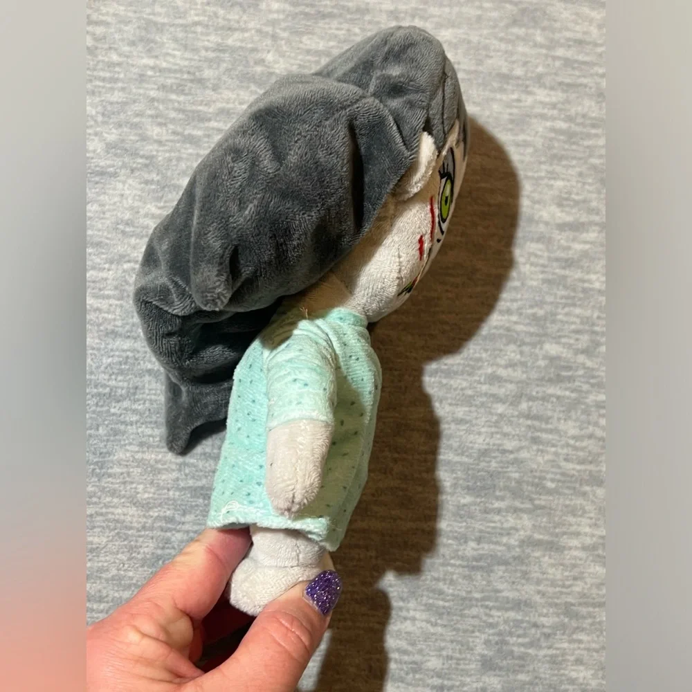 The Exorcist Horror 9” Plush Squeaky Dog Toy Warner Bros 2016‎ Movie 70s